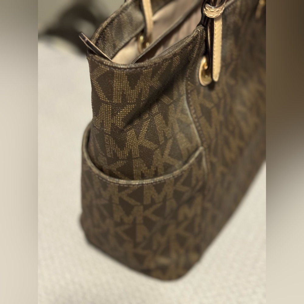 Michael Kors vintage purse. Never used